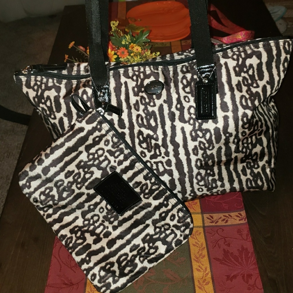 New Coach Getaway Ocelot Print Weekender